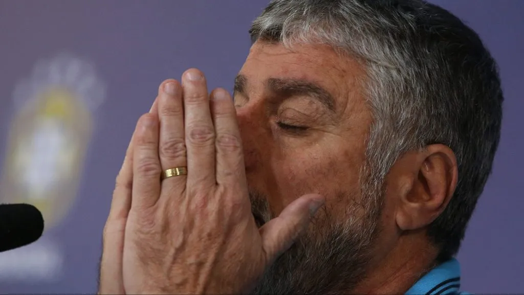 Runco lamentando. Foto: Fernando Soutello/AGIF