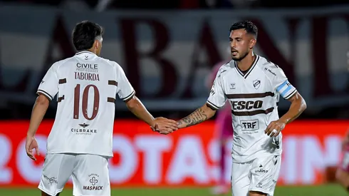 - Grêmio negocia com zagueiro e capitão do Platense-ARG