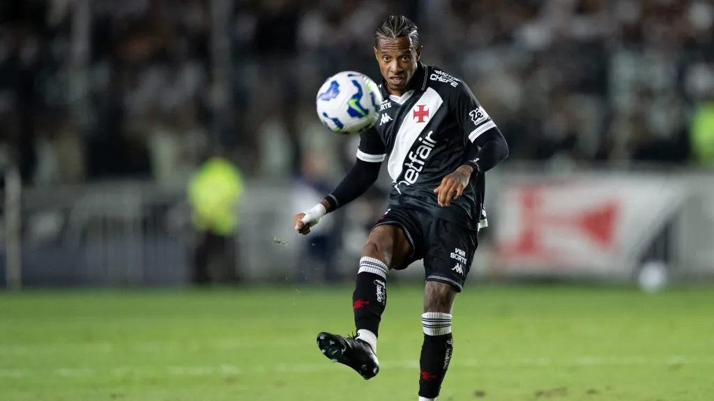 Tchê Tchê se posiciona após eliminação do Vasco – Foto: Jorge Rodrigues/AGIF