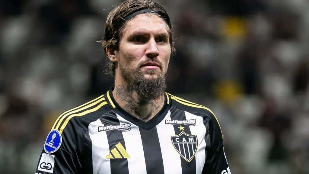 Lyanco durante partida. Foto: Fernando Moreno/AGIF