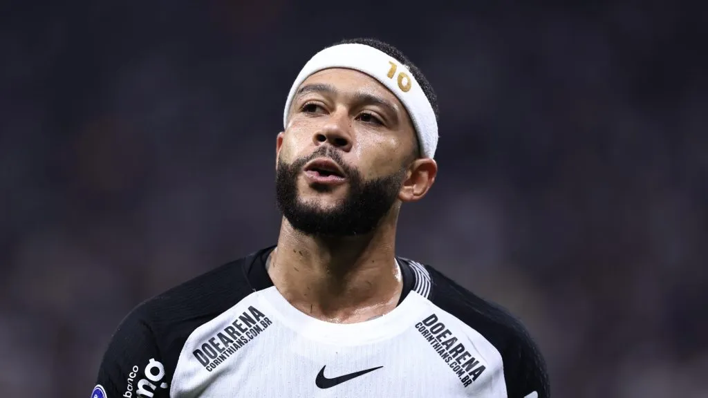 Memphis Depay no Corinthians. Foto: Marcello Zambrana/AGIF