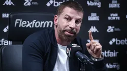 Fernando Diniz sai em defesa de Pedrinho após eliminação do Vasco