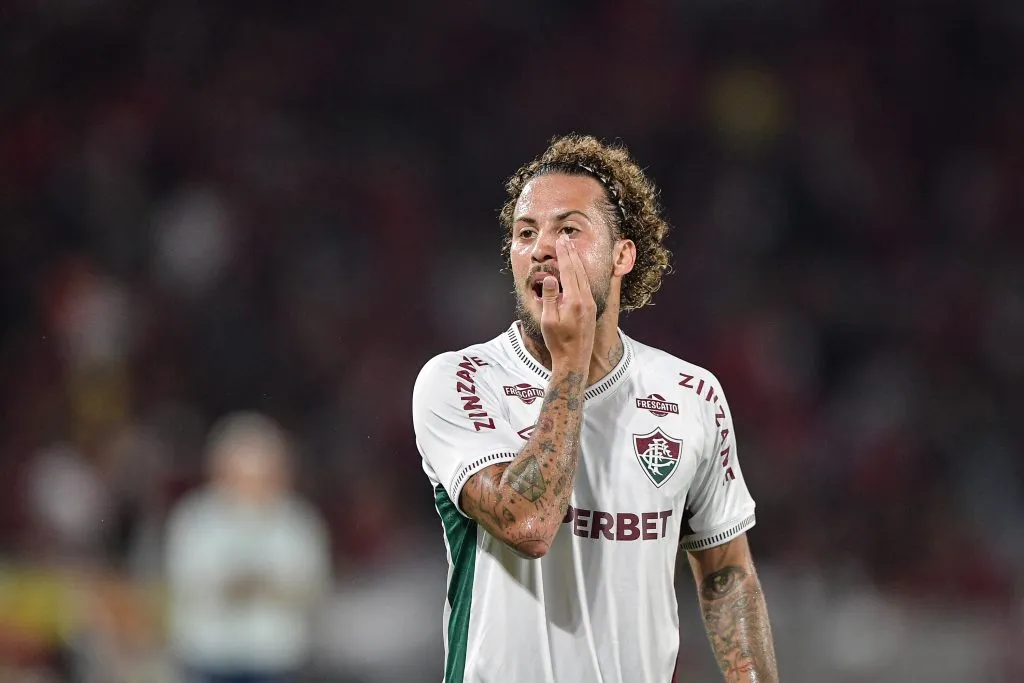 RJ – RIO DE JANEIRO – 20/07/2025 – BRASILEIRO A 2025, FLAMENGO X FLUMINENSE – Guga jogador do Fluminense durante partida contra o Flamengo no estadio Maracana pelo campeonato Brasileiro A 2025. Foto: Thiago Ribeiro/AGIF