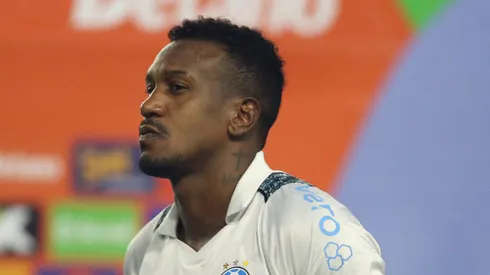 Edenilson foi 'sacado' do time titular e Grêmio terá novidade contra Alianza Lima