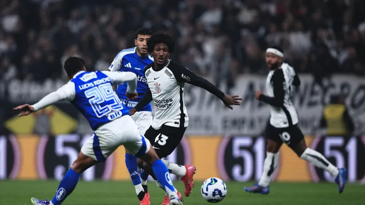 Corinthians x Cruzeiro não saiu do zero. Foto: Ettore Chiereguini/AGIF