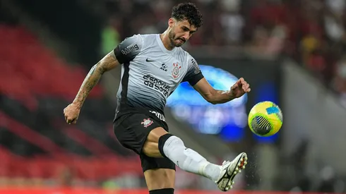 Gustavo Henrique abriu o supercílio com menos de um minuto de jogo