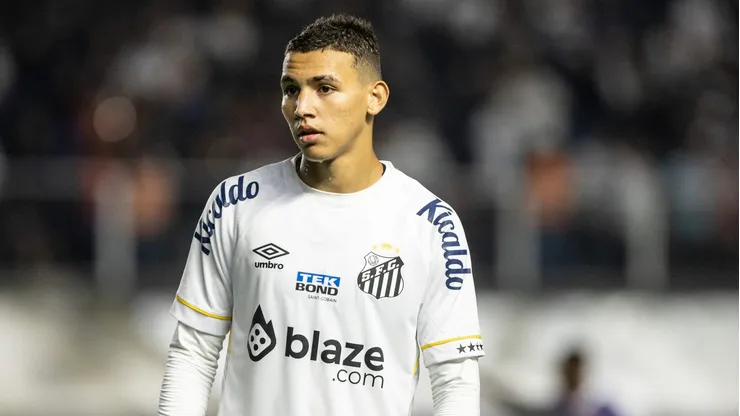 Deivid Washington teve noite apagada em derrota do Santos para o Inter