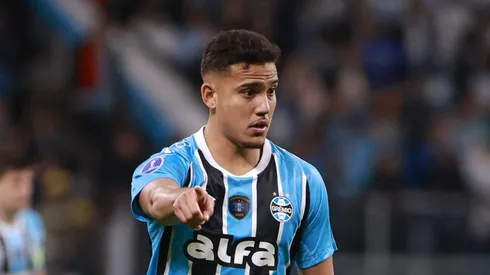 Gustavo Martins, zagueiro do Grêmio