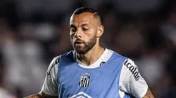 Guilherme durante o aquecimento do jogo de ontem.