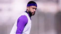 Memphis em treino no CT Joaquim Grava. Os dias do holandês no Timão podem estar contados