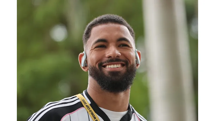 Douglas Luiz na Juventus (Photo by Michael Reaves/Getty Images)