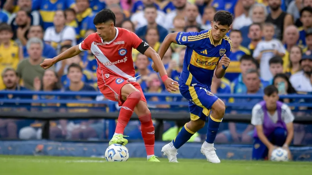 Alan Rodríguez pelo Argentino Juniors (Photo by Marcelo Endelli/Getty Images)