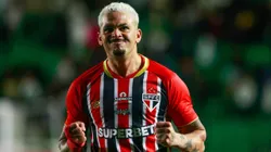 Luciano comemorando gol pelo São Paulo contra o Juventude. Foto: Luiz Erbes/AGIF