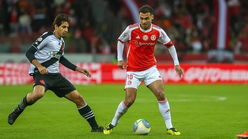 Internacional e Vasco se enfrentam pelo Brasileirão. Foto: Ricardo Duarte/Internacional
