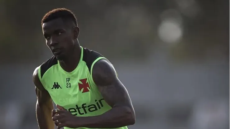 Thiago Mendes, volante do Vasco da Gama treinando no CT Moacyr Barbosa (Foto: Matheus Lima / Vasco)