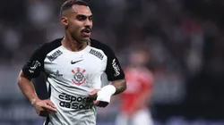 Matheuzinho vai ficar no Corinthians.