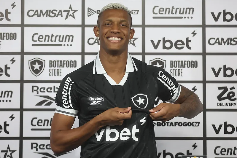 Danilo durante sua apresentação no Botafogo. Foto: Vitor Silva/Botafogo