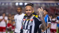Neymar provoca torcida do CRB, apos eliminacao nos penaltis, estadio Rei Pele pelo campeonato Copa Do Brasil 2025. Foto: Itawi Albuquerque/AGIF