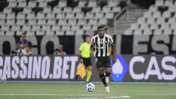 Elias Manoel jogador do Botafogo durante partida contra o Fluminense no estadio Engenhao pelo campeonato Brasileiro A 2025. Foto: Thiago Ribeiro/AGIF
