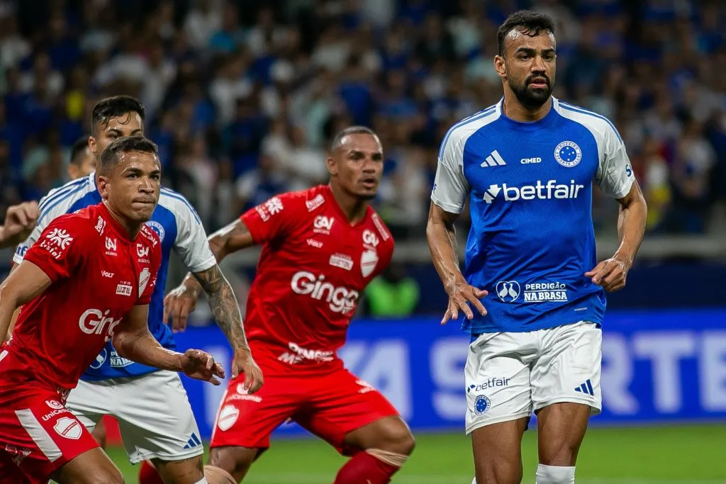 Fabricio Bruno jogador do Cruzeiro durante partida contra o Vila Nova-GO – Foto: Fernando Moreno/AGIF