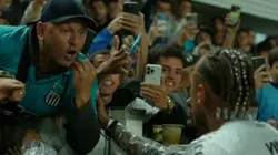 Torcedor do Santos discutindo com Neymar (Reprodução/Premiere)