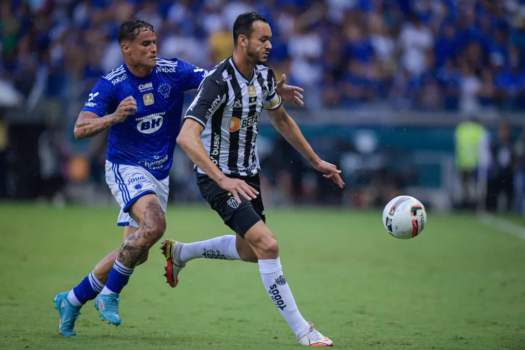 Edu em campo pelo Cruzeiro em 2022. (Photo by Pedro Vilela/Getty Images)