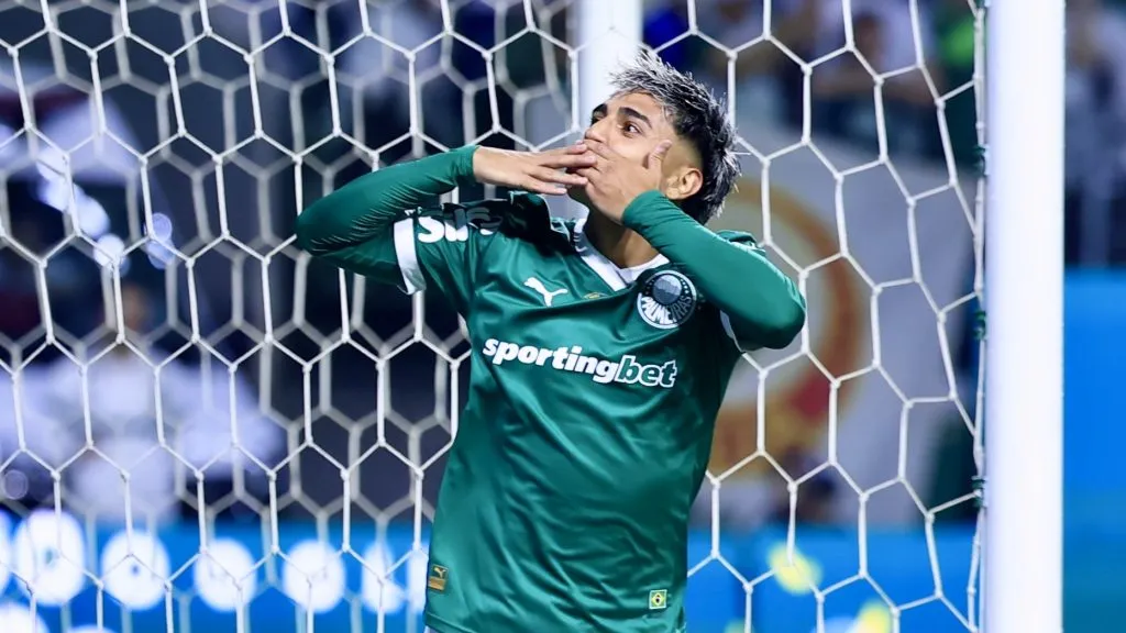 Palmeiras pensa em vender Facundo Torres em 2026 Foto: Marcello Zambrana/AGIF.