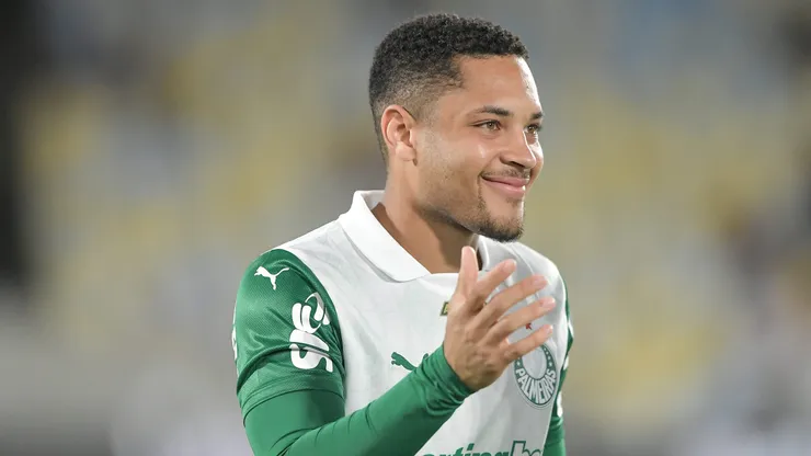 Vitor Roque, dominou as estatisticas no Sofascore e foi destaque no duelo contra o Grêmio no Allianz