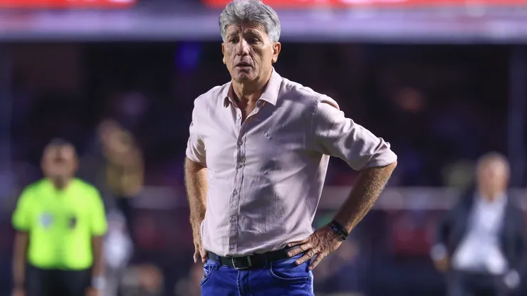 Renato Gaúcho, técnico do Fluminense, durante partida contra o Sao Paulo no estadio Morumbi pelo campeonato Brasileiro A 2025. Foto: Marcello Zambrana/AGIF