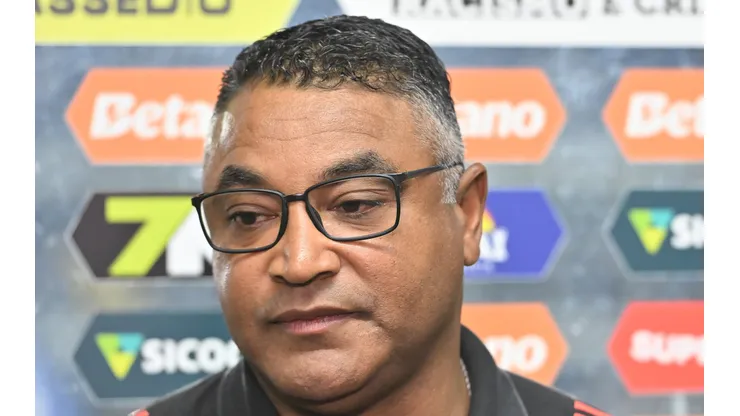 Roger Machado, treinador do Internacional abre o jogo após empate frustrante em casa diante do Vasco e expõe falhas táticas
