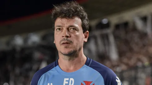 Fernando Diniz se posiciona sobre arbitragem na partida