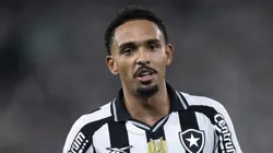 Vitinho recebe proposta para deixar Botafogo. Foto: Jorge Rodrigues/AGIF