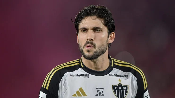 Zagueiro vai reforçar o Tricolor - Foto: Thiago Ribeiro/AGIF.