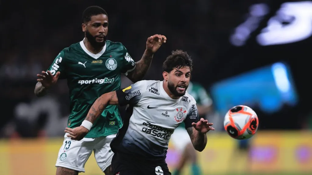 Corinthians x Palmeiras se enfrentam pela Copa do Brasil - Foto: Ettore Chiereguini/AGIF.