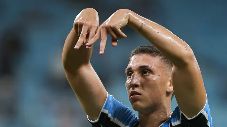 Monsalve durante jogo do Campeonato Gaúcho 2025.