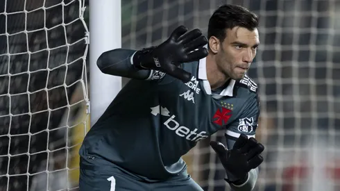 Léo Jardim goleiro do Vasco - Foto: Jorge Rodrigues/AGIF