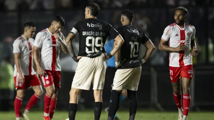 Inter e Vasco empatam em 1 a 1 em jogo de expulsão por cera e poucos destaques.