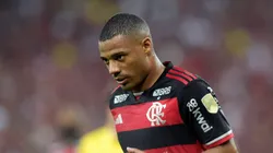 De La Cruz coleciona problemas físicos - Photo by Dhavid Normando/Getty Images.