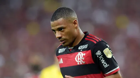 De La Cruz coleciona problemas físicos - Photo by Dhavid Normando/Getty Images.