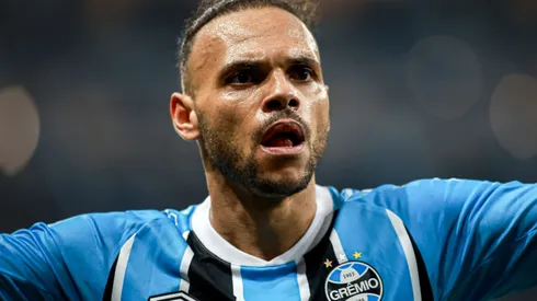 Mesmo em má fase, Braithwaite é o principal jogador do Grêmio contra o Fortaleza.