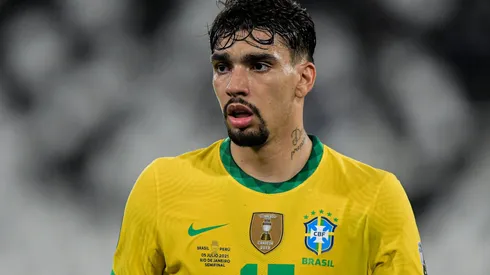 Lucas Paquetá durante partida entre Brasil e Peru, no Estádio Nilton Santos, pela Copa América 2021.