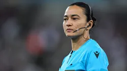 Árbitra Edina Alves Batista. Foto: Thiago Ribeiro/AGIF