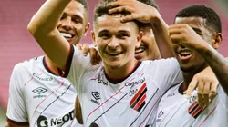 Khellven durante partida entre Sport e Athletico-PR, na Arena Pernambuco, pelo Brasileirão 2021.