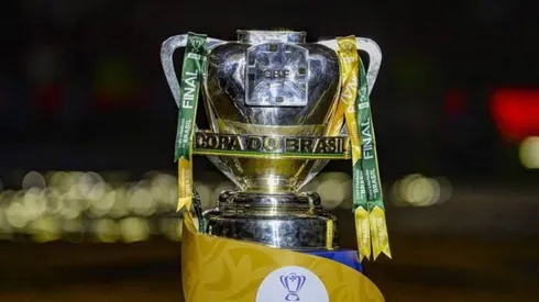 Taça da Copa do Brasil está sendo disputada por 16 clubes - Foto: Reprodução/Flamengo