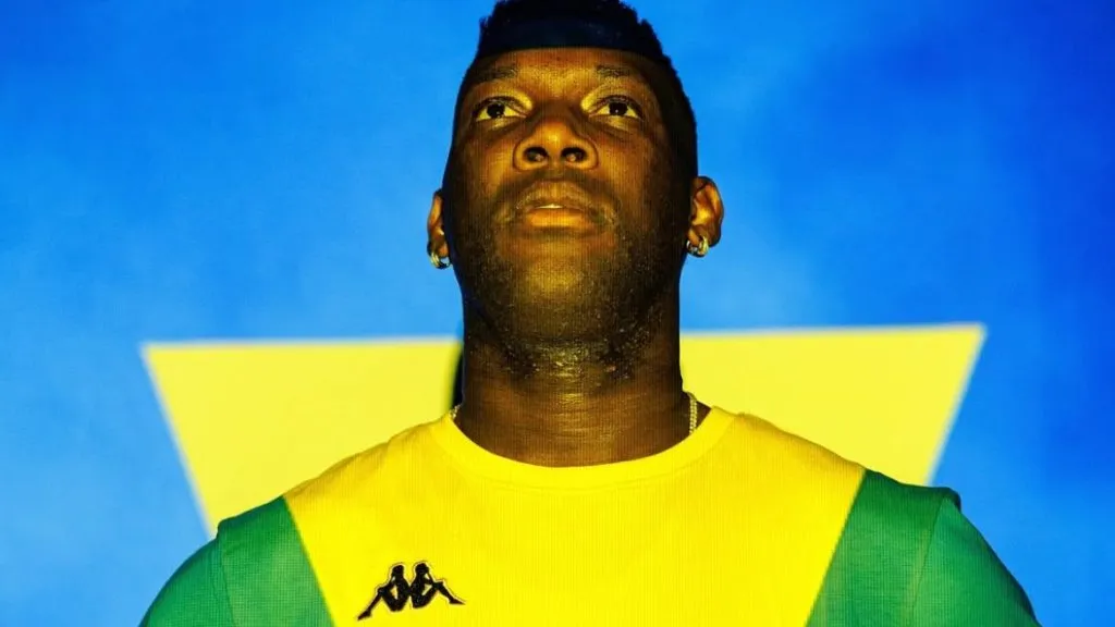 Patrick de Paula foi anunciado no Estoril - Foto: Divulgação/Estoril