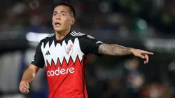 Barco durante jogo pelo River Plate. Photo by Christian Alvarenga/Getty Images