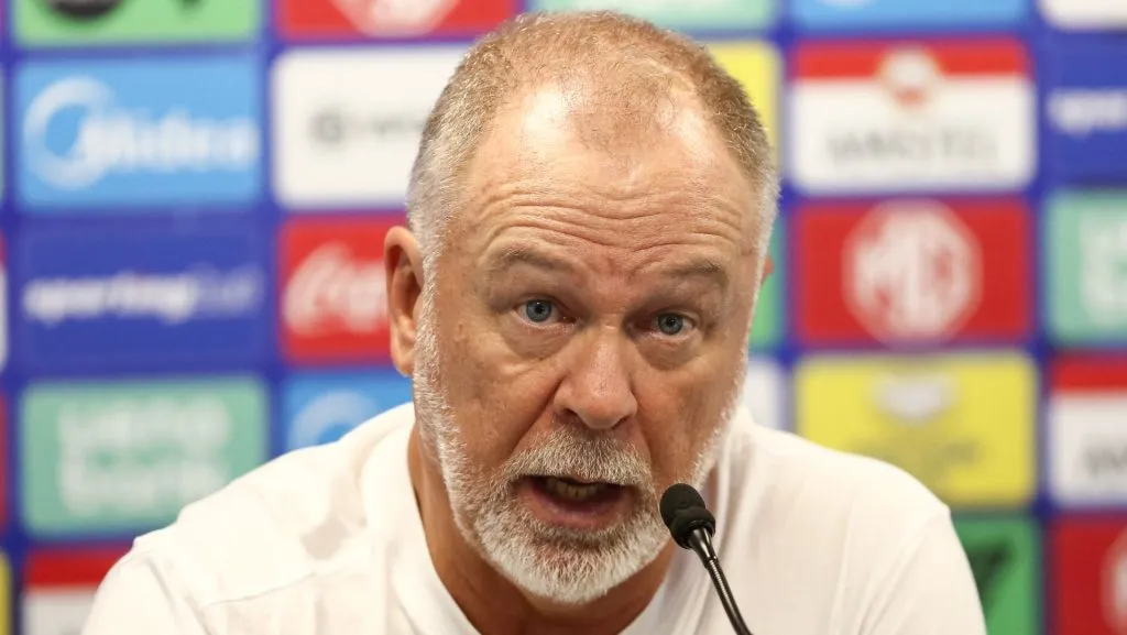 Mano Menezes, técnico do Grêmio em entrevista coletiva