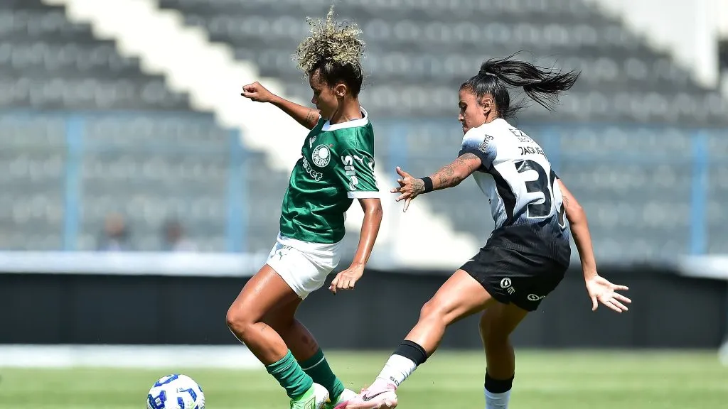 Corinthians e Palmeiras em duelo no Brasileirão Feminino