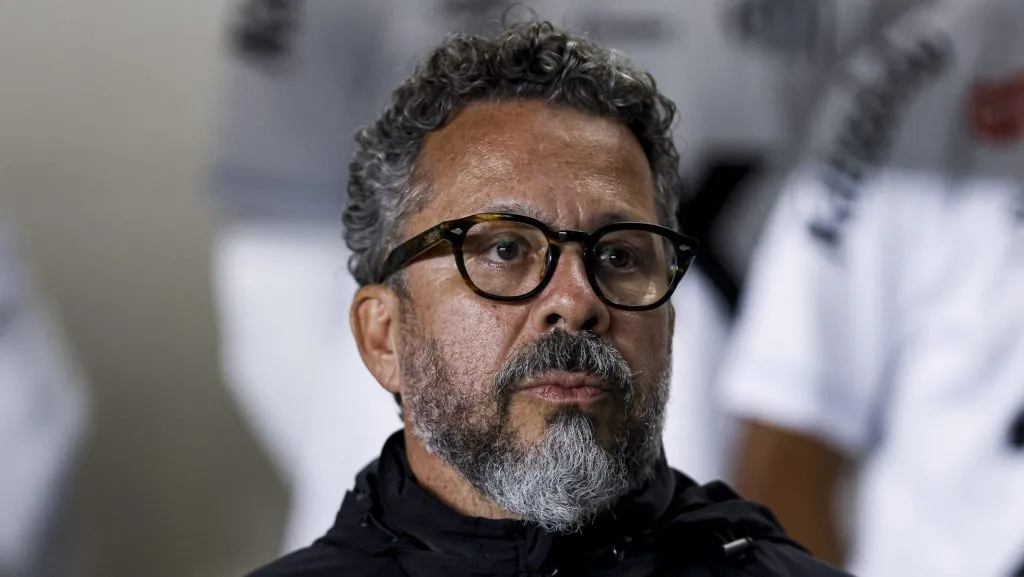 Cléber Xavier, treinador. (Foto de Ricardo Moreira/Getty Images)