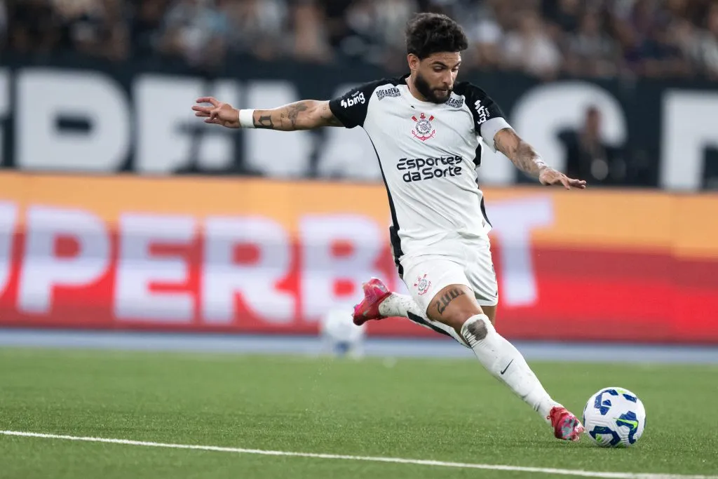 RJ – RIO DE JANEIRO – 26/07/2025 – BRASILEIRO A 2025, BOTAFOGO X CORINTHIANS – Yuri Alberto jogador do Corinthians durante partida contra o Botafogo no estadio Engenhao pelo campeonato Brasileiro A 2025. Foto: Jorge Rodrigues/AGIF